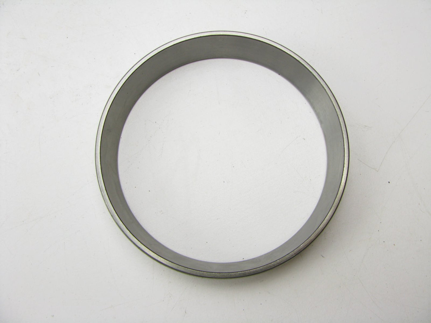 NEW - OEM Mazda FP01-27-352 Differential Bearing Cup 2002-2006 MPV