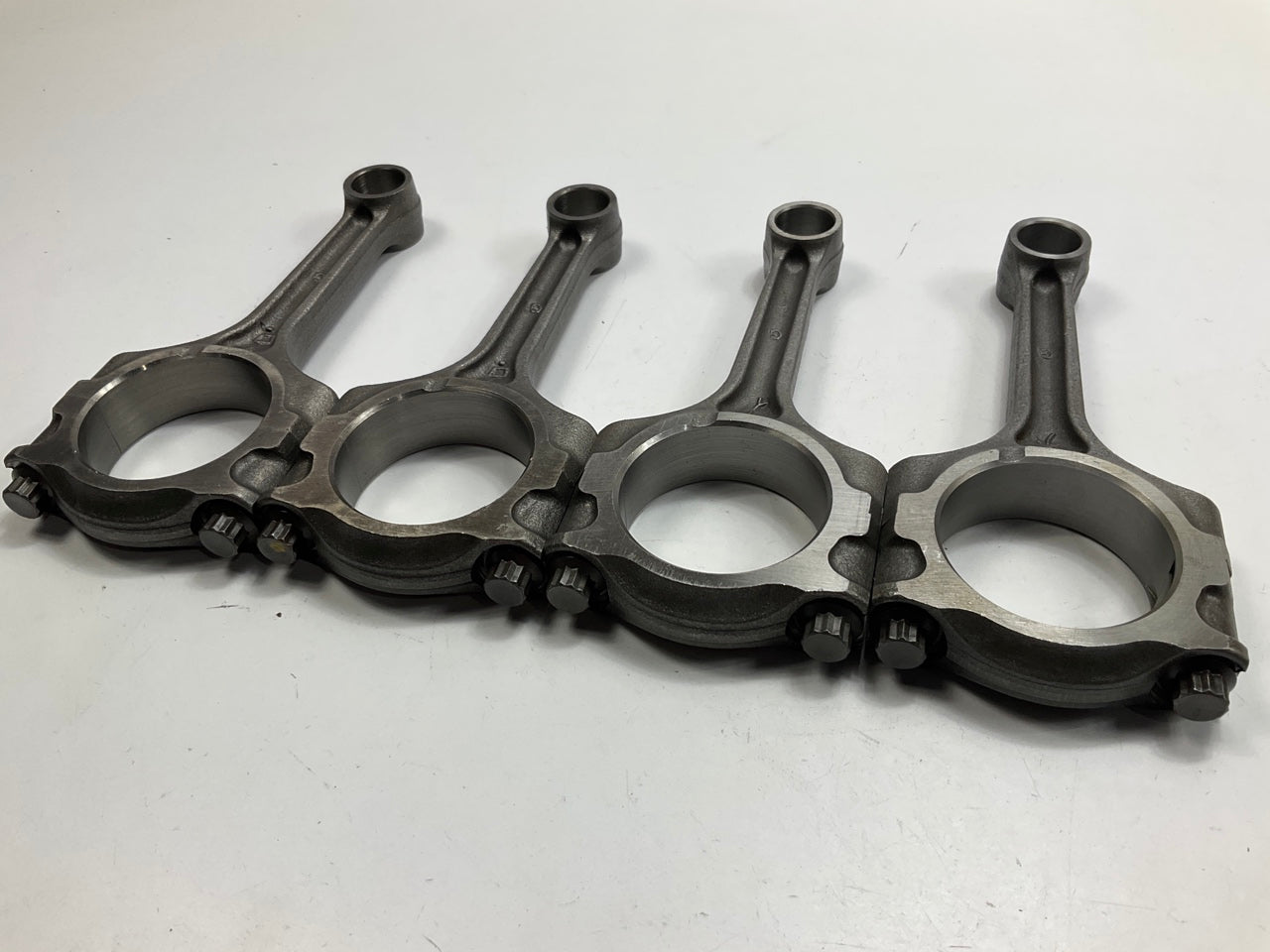 (4) NEW GENUINE OEM Mazda FP0111210A Connecting Rods - 1999-2000 Protege 1.8L