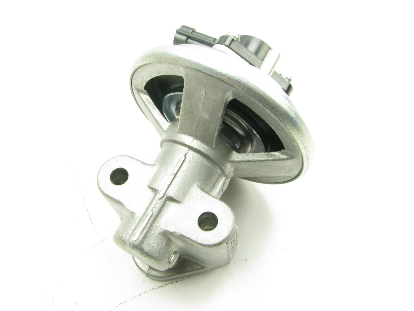 NEW GENUINE - OEM 1994-1997 Mazda 626 MX-6 2.0L 4-CYL. EGR Valve  FS5620300A9U