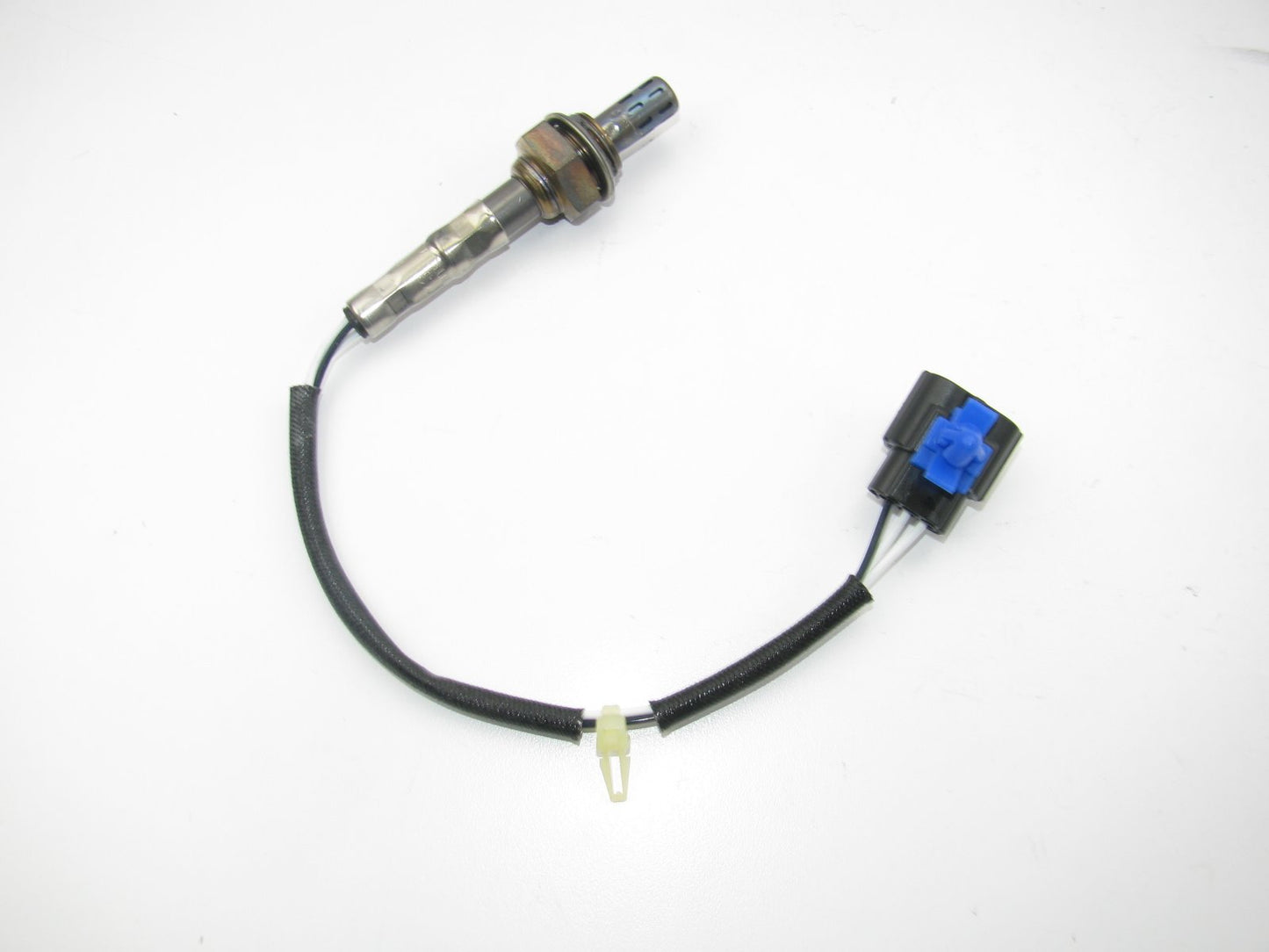 NEW GENUINE FRONT Oxygen O2 Sensor OEM For 1998-99 Mazda 626 2.0L I4 FSD918861A