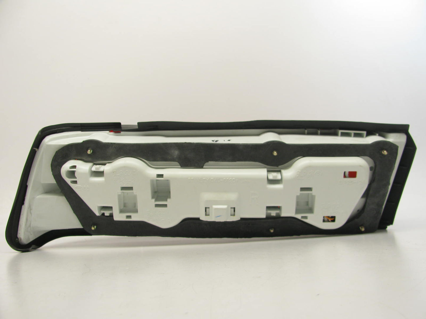 NOS 1981-1982 Mazda 626 Right Passengers Side Tail Light Lamp  GA02-89-664