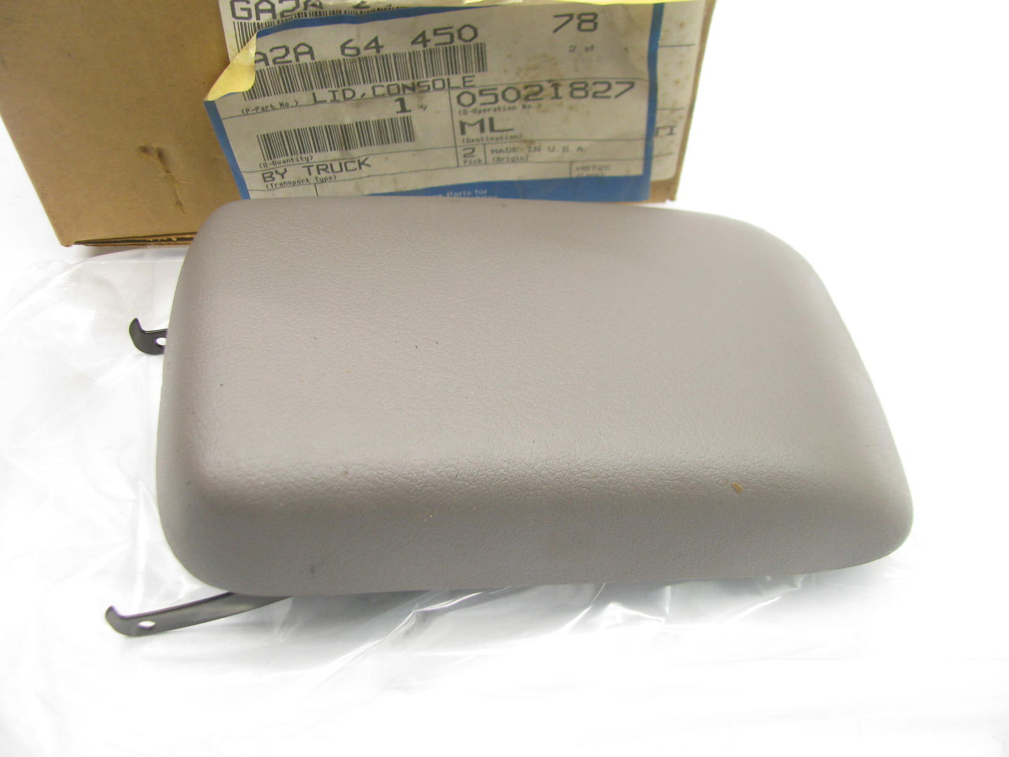 NEW - OEM Mazda GA2A-64-450-78 Console Lid Cover 1993-1997 MX-6 TAUPE