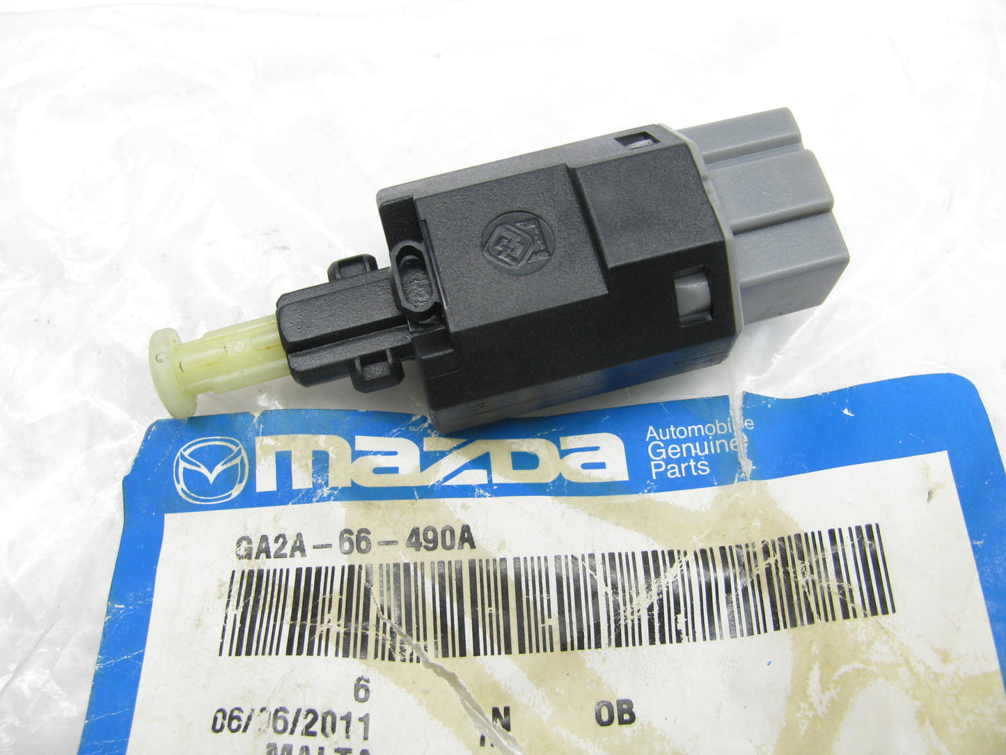 New OEM Mazda GA2A-66-490A Brake Light Switch 1993-2002 626 1995-1998 Protege