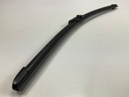 NEW OEM Mazda GBFN-67-330 Right Passengers Side Windshield Wiper Blade