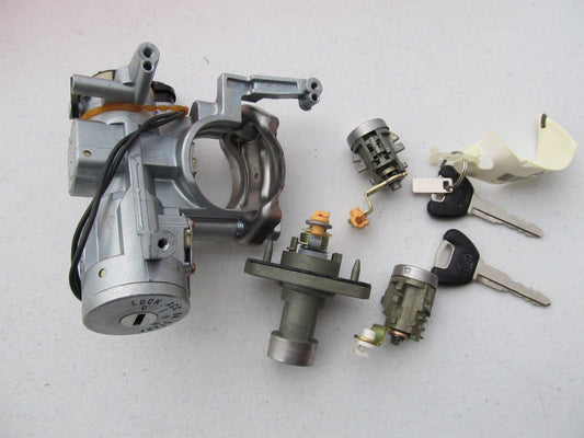 NEW - OEM Mazda GD7F-09-010C Complete Lock Cylinder & Key Set 1998-1999 626 A/T