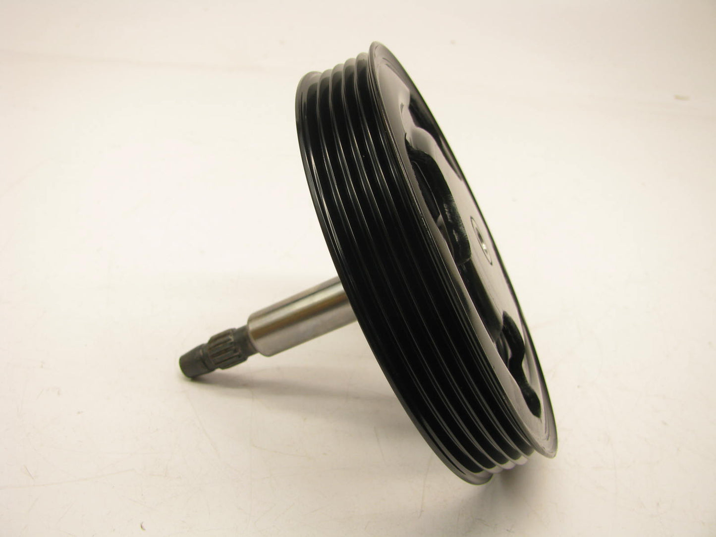 NEW - OEM Mazda GE4T32607 Power Steering Pump Shaft & Pulley 1998-02 626 2.0L-L4