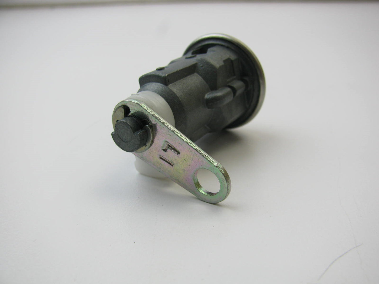 NEW GENUINE Front Left Door Lock Cylinder W/ 2 Keys OEM For 1986-1987 Mazda 626