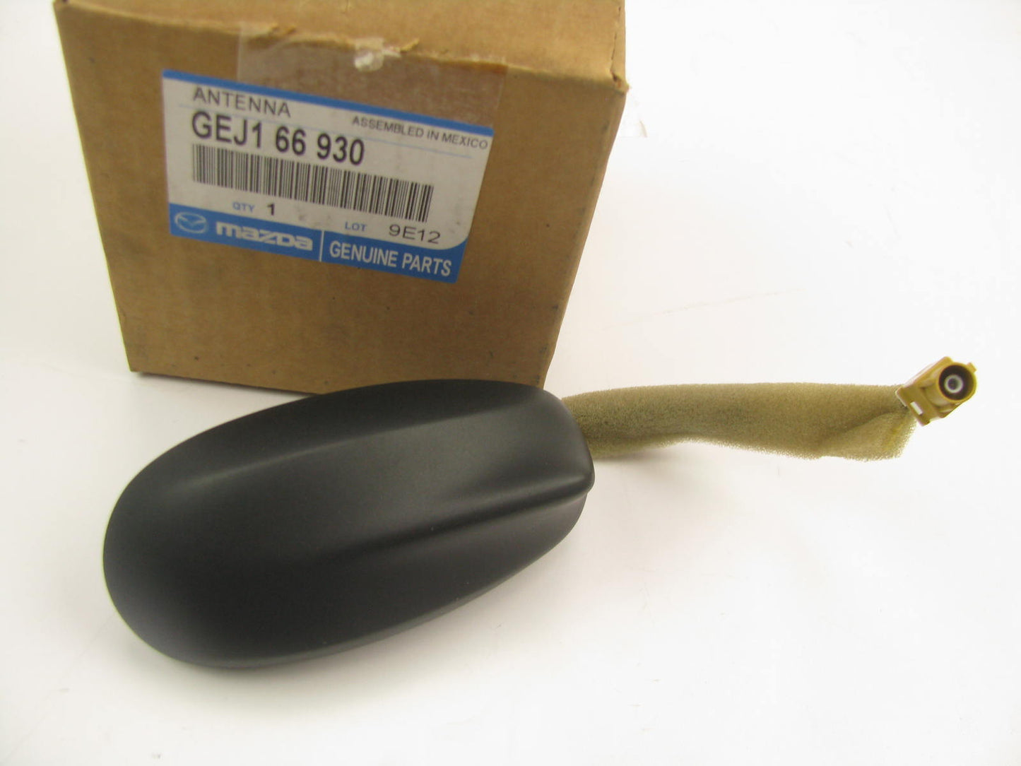 NEW - OEM Mazda GEJ166930 Radio Antenna 2011-2013 6