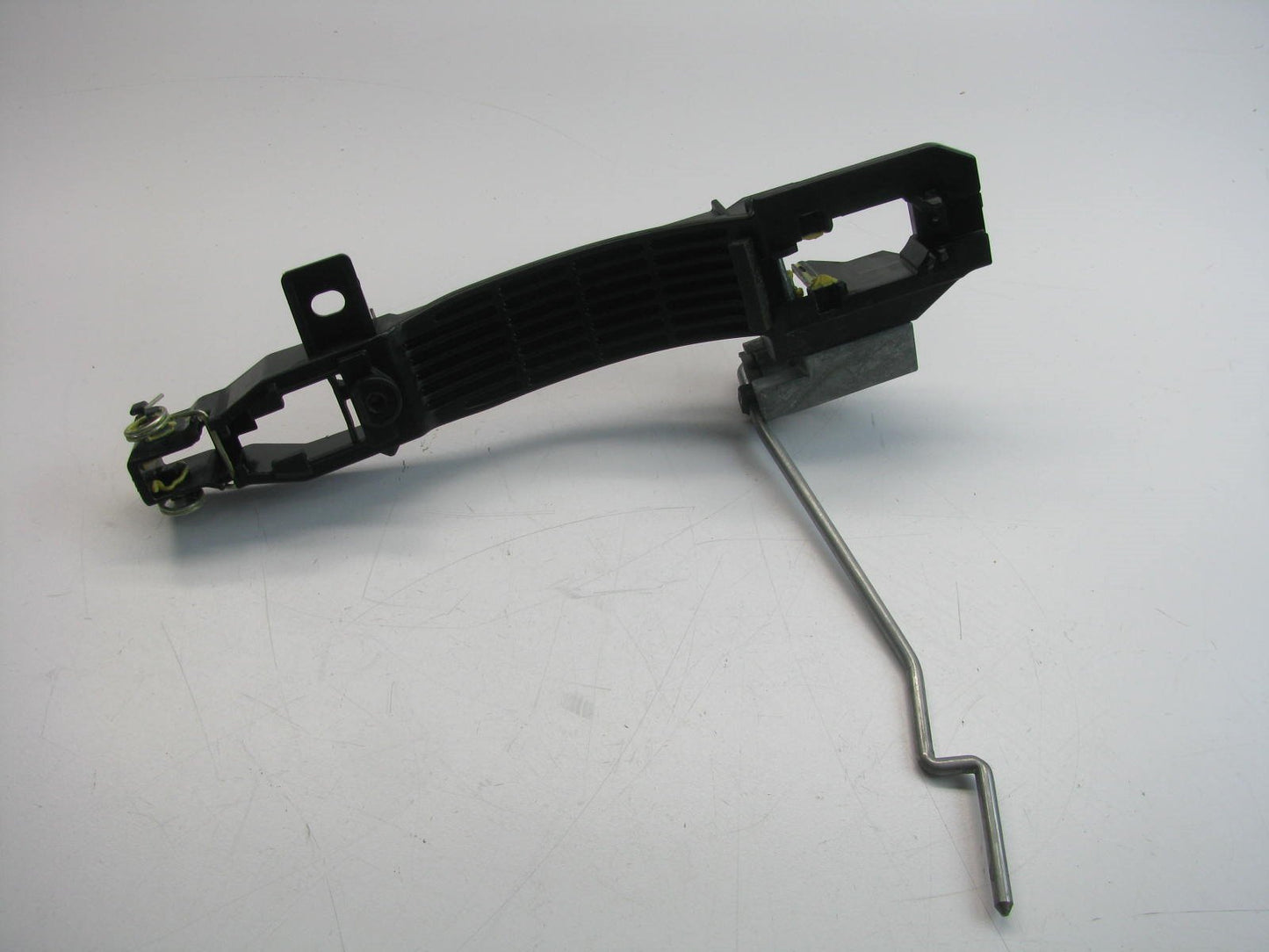 New Right Exterior Door Handle Base Support Bracket For 14-17 Mazda 6