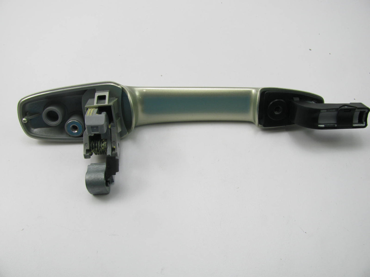 GJ6A-58-410N95 FRONT RIGHT Exterior Door Handle OEM 07-09 Mazda 3 08-10 Mazda 5