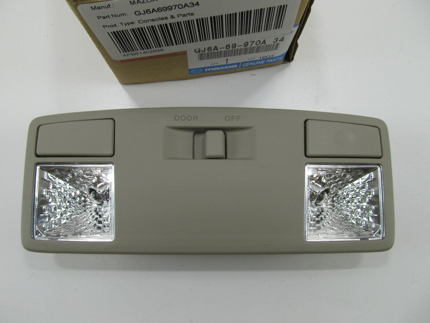 NEW GENUINE ''sand'' Color Dome Light Lamp OEM For 2007-09 Mazda CX7 GJ6A69970A34