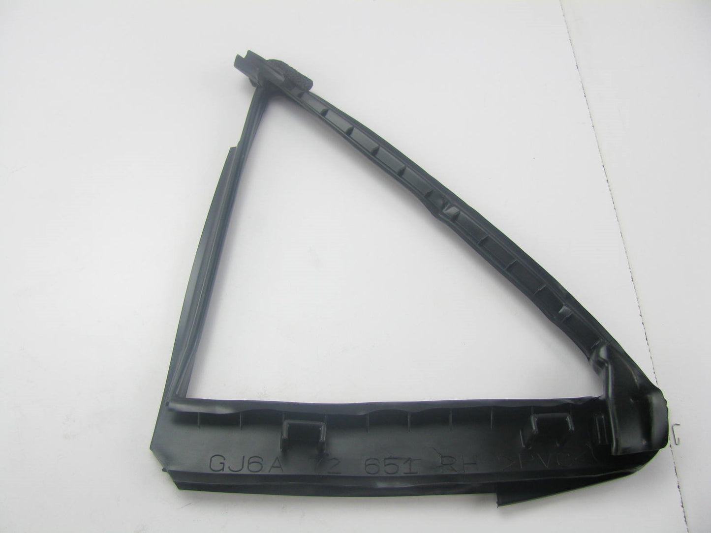 New Rear Right Door Quater Window Weatherstrip Seal For 2006-07 MazdaSpeed 6
