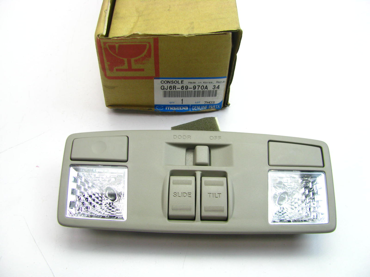 NEW GENUINE Overhead Console Map Light Lamp OEM 2007-2009 Mazda CX7 GJ6R69970A34