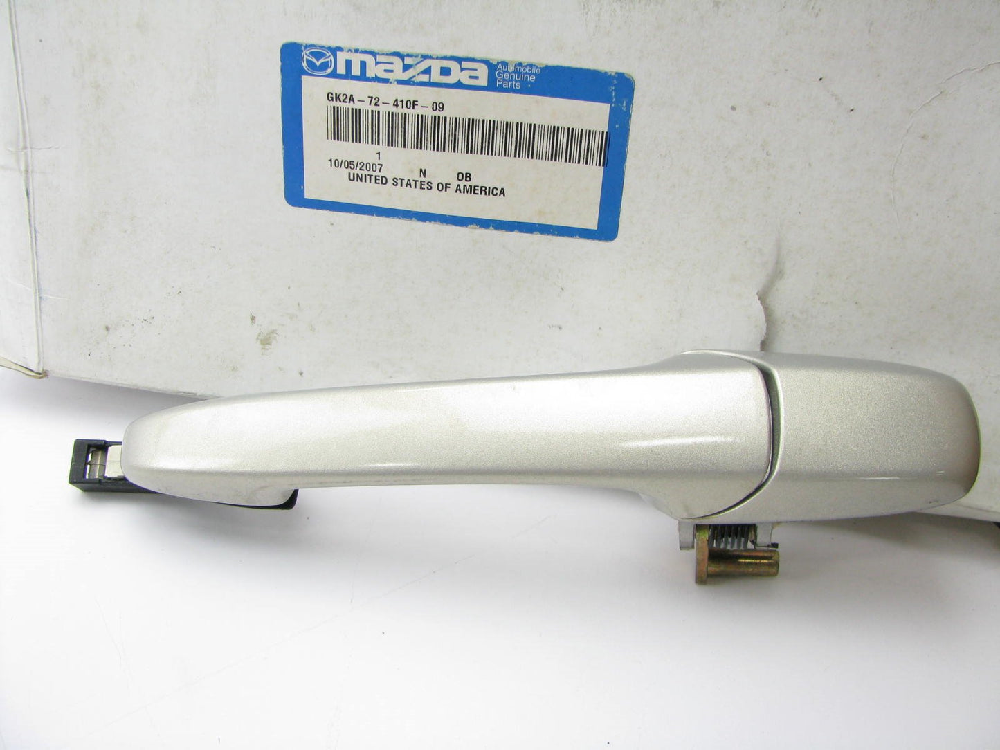 NEW OEM GK2A-72-410F-09 REAR RIGHT Outside Door Handle Smoke Stone 07-08 Mazda 6