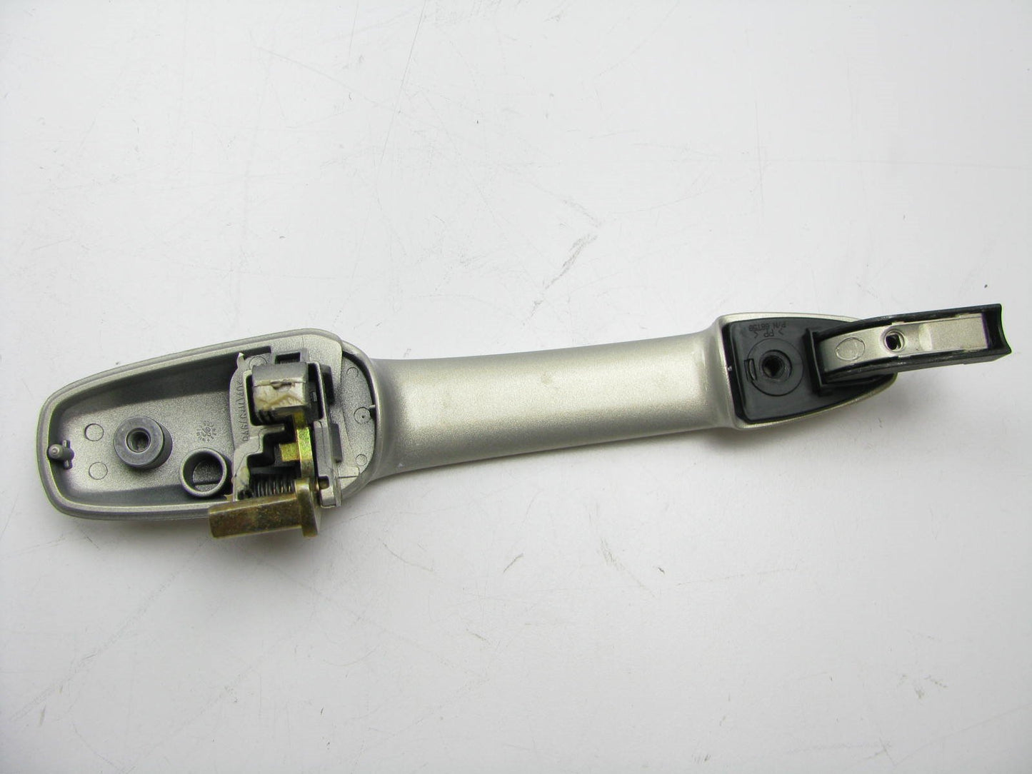 NEW OEM GK2A-72-410F-09 REAR RIGHT Outside Door Handle Smoke Stone 07-08 Mazda 6