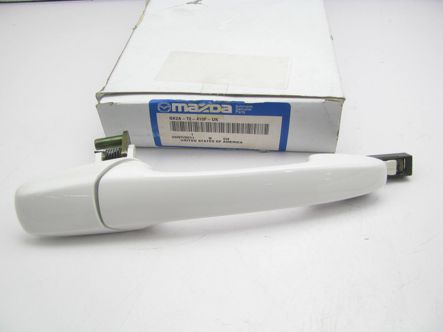 OEM Mazda Rear Right Exterior Door Handle WHITE GK2A72410F-UK 2003-2008 Mazda 6
