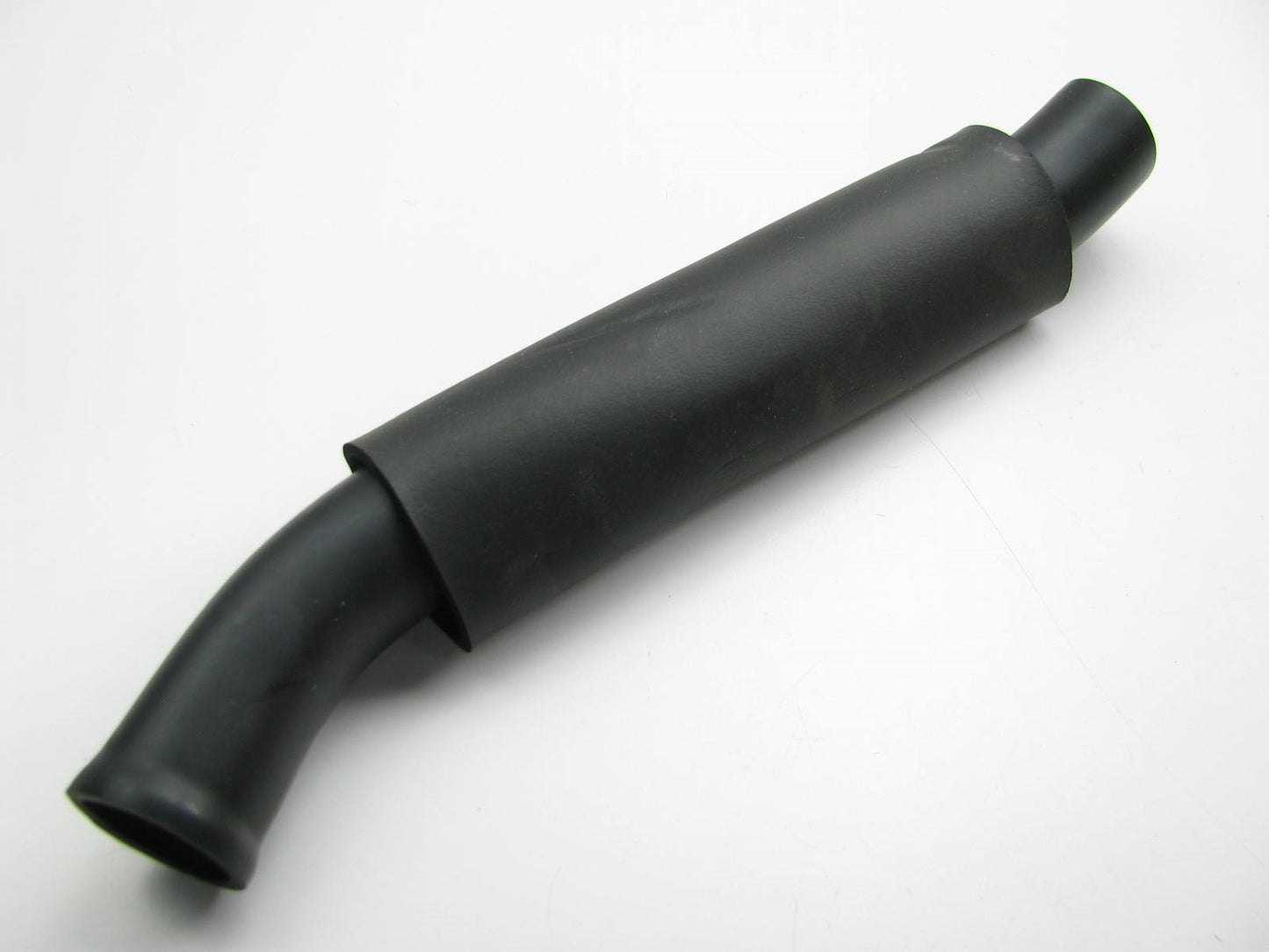 NEW GENUINE OEM Fuel Filler Connector Hose For 2006-2008 Mazda 6  GM6A42231A