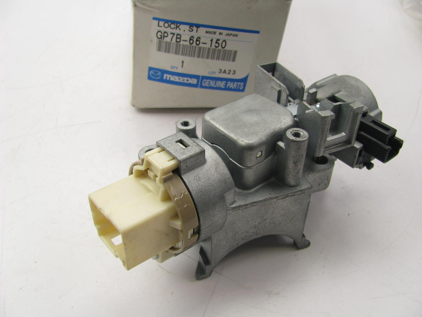 NEW GENUINE Ignition Lock Cylinder OEM 2006-2008 Mazda 6 Auto Trans GP7B66150