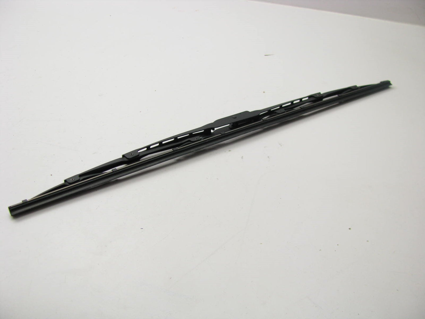 New OEM 2006-2007 Mazda 6 MazdaSpeed6 LEFT Windshield Wiper Blade GP9A67330