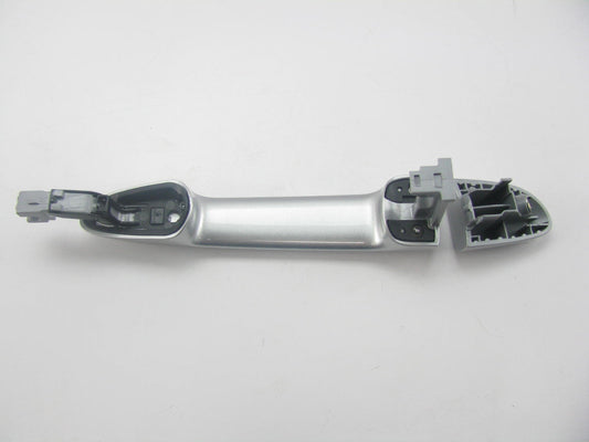 New Genuine REAR LEFT Door Outside Handle Sunlight Silver OEM For 11-12 Mazda 2