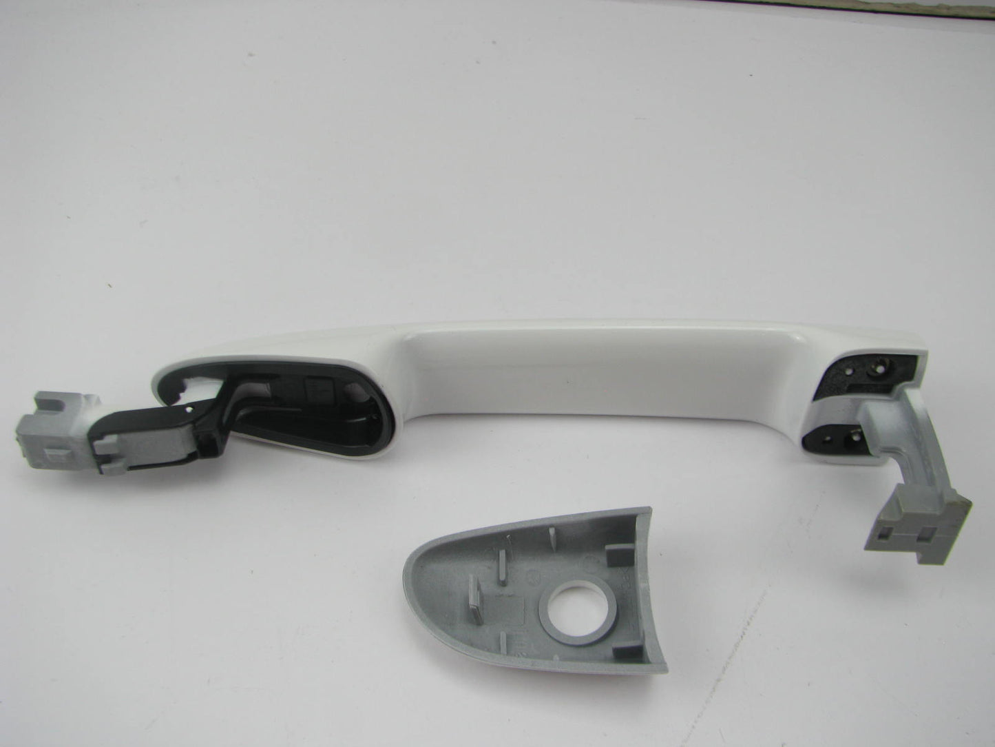 NEW - OEM GS1F-59-410K33 Front Left Outside Door Handle For  2010-2012 Mazda  3