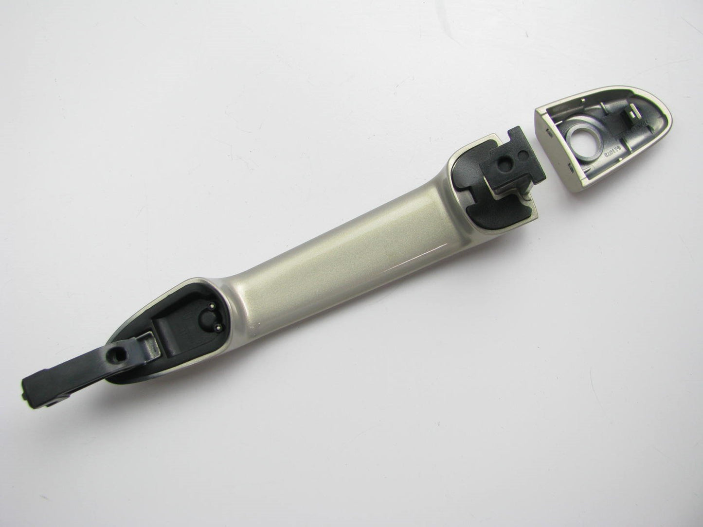 New OEM Front Left Side SMOKE STONE Outside Door Handle For 09-10 Mazda 6