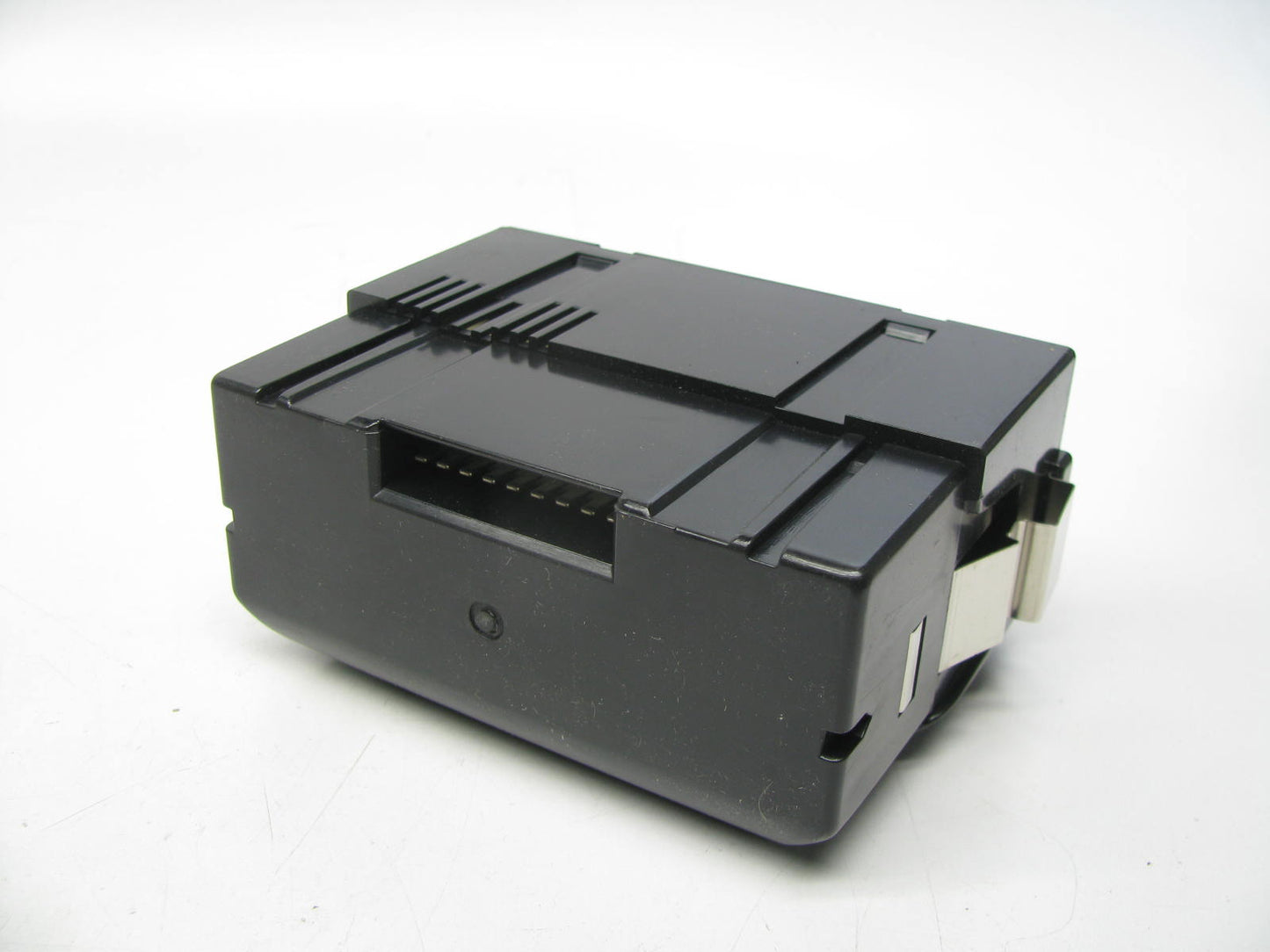 NEW - OEM Mazda HF05-675-60C Body Control BCM Module 1988-1989 Mazda 929