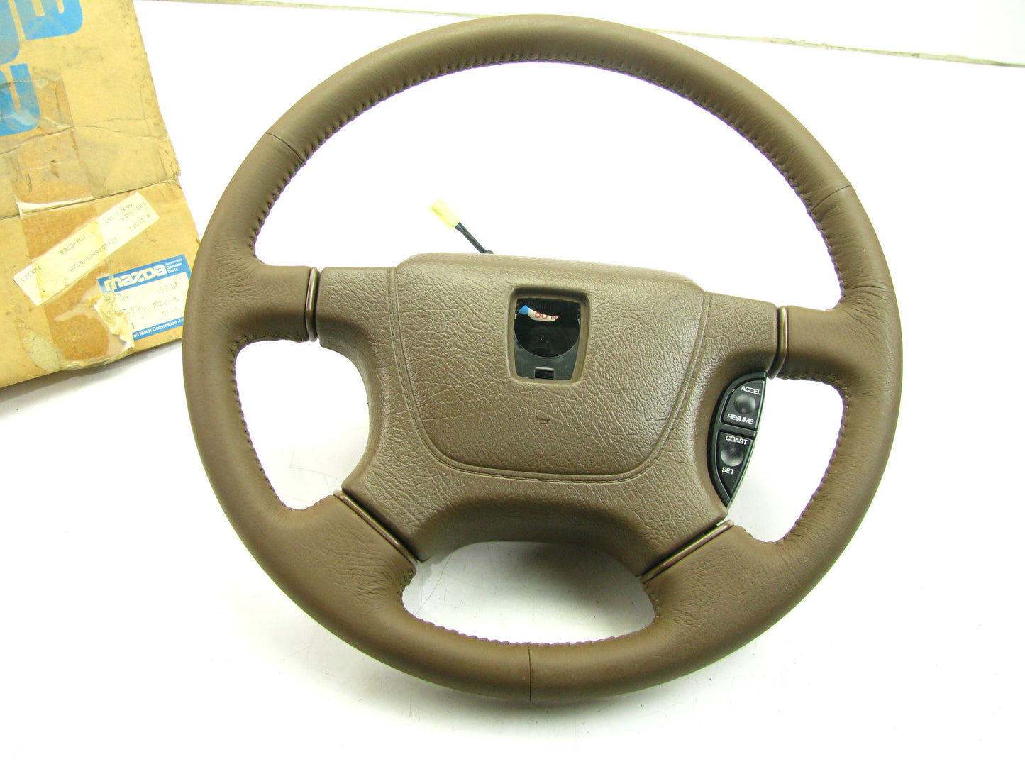 NOS Genuine OEM 1991 Mazda 929 Steering Wheel Assembly HF69-32-980C-20