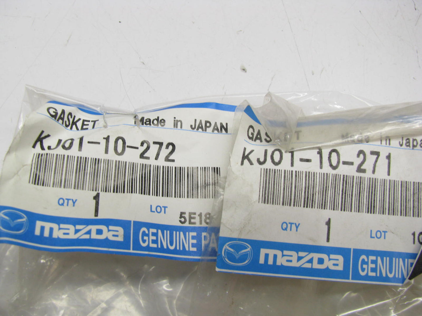 NEW OEM Mazda KJ01-10-271-KJ01-10-272 Cylinder Head Gaskets 95-02 Millenia 2.3L