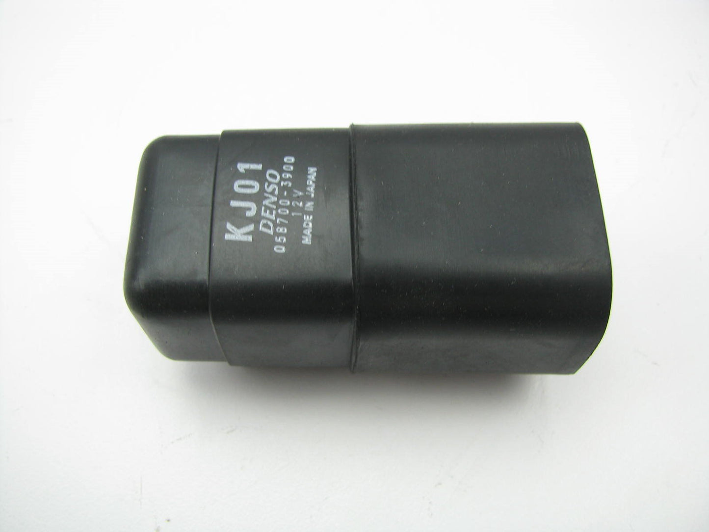 NEW GENUINE OEM Mazda KJ01-18-821 Fuel Pump Relay For 2001-2002 Mazda Millenia