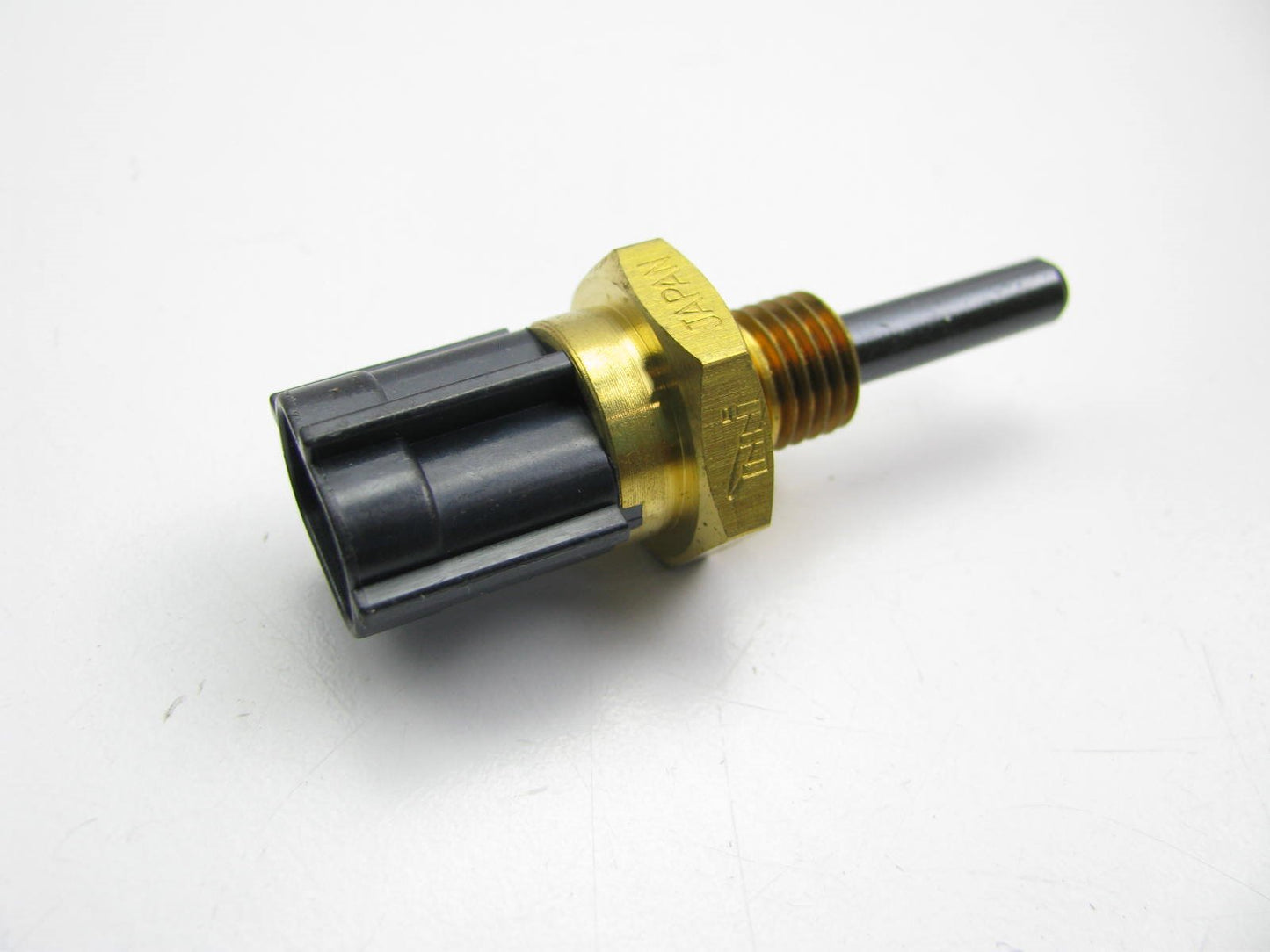 NEW GENUINE Air Charge Temperature Sensor - 1995-2002 Mazda Millenia KJ0118845