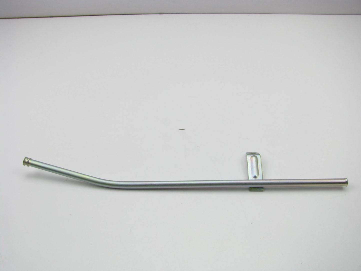 NEW GENUINE Engine Oil Level Gauge Dipstick Guide Tube For Mazda KL01-10-440