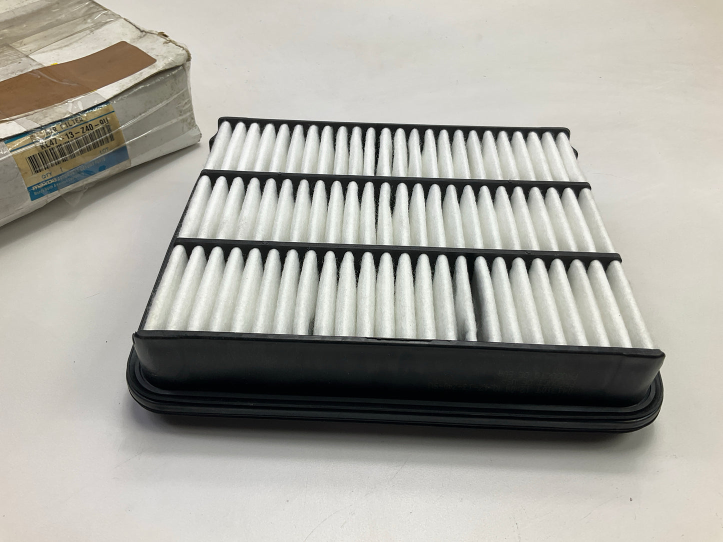 NEW - OEM Mazda KL4713Z409U Air Filter 1995-2002 Millenia 2.5L