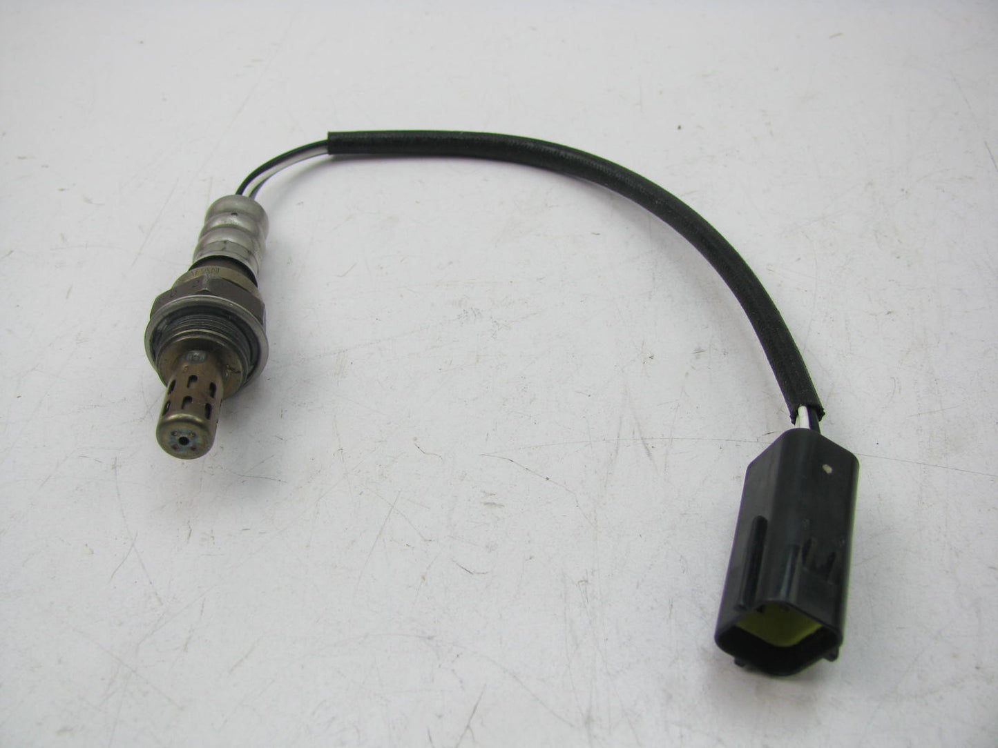 NEW GENUINE Upper Front Oxygen O2 Sensor OEM 98-02 Mazda 636 2.5L KLS3-18-861C