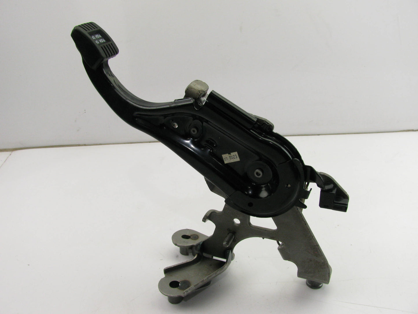 NEW GENUINE Parking Brake Pedal Assembly OEM For 07-12 Mazda CX-7, 07-15 CX-9