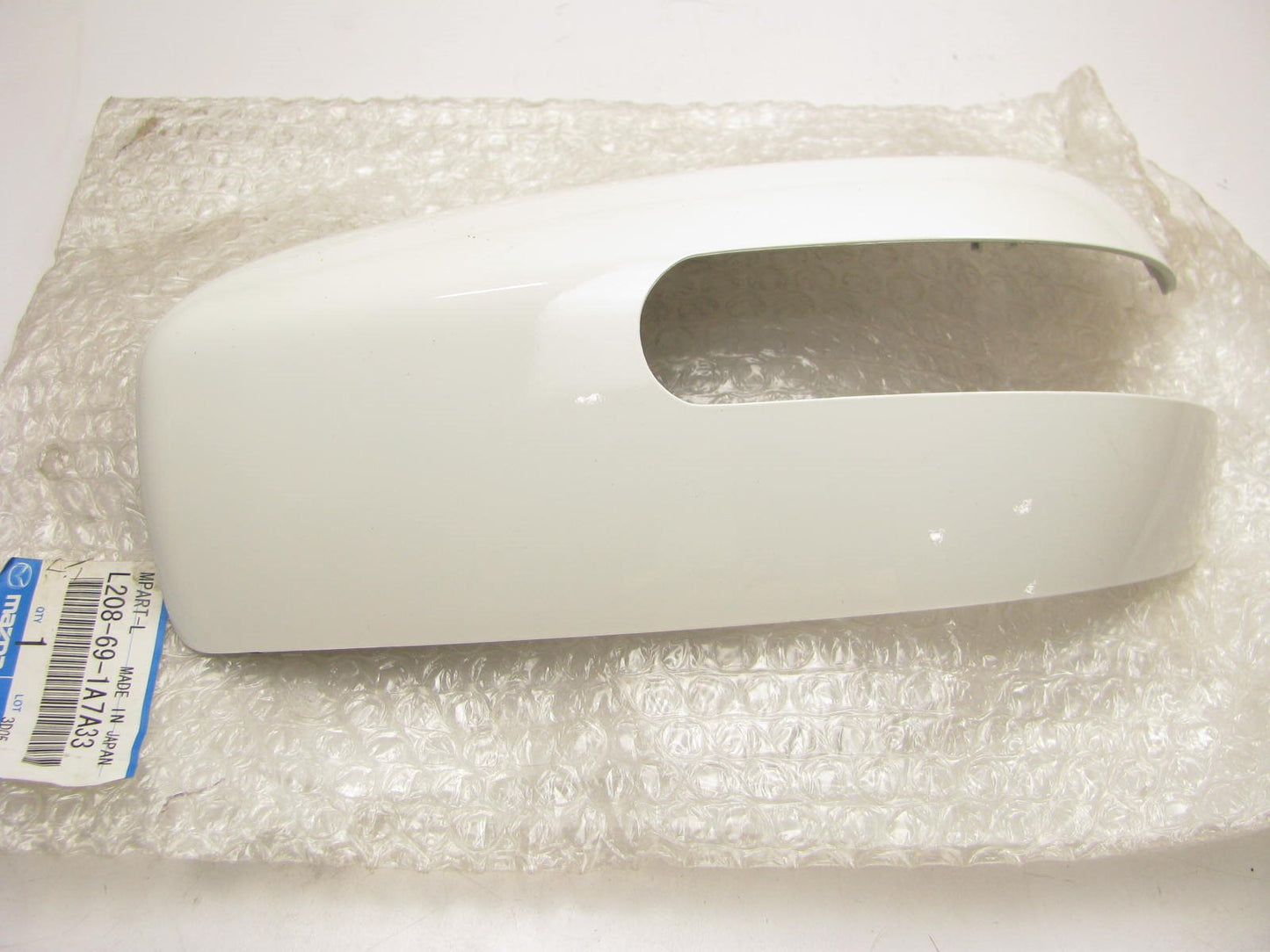 NEW FRONT LEFT Mirror Housing Cover Cap OEM For 2009-2012 CX-7 WHITE PEARL