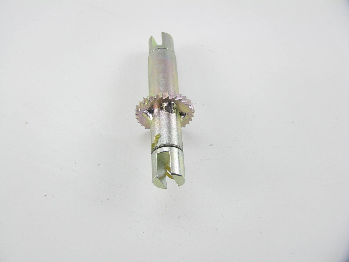 NEW - OEM Mazda LA0126450 REAR LEFT Drum Brake Shoe Adjuster