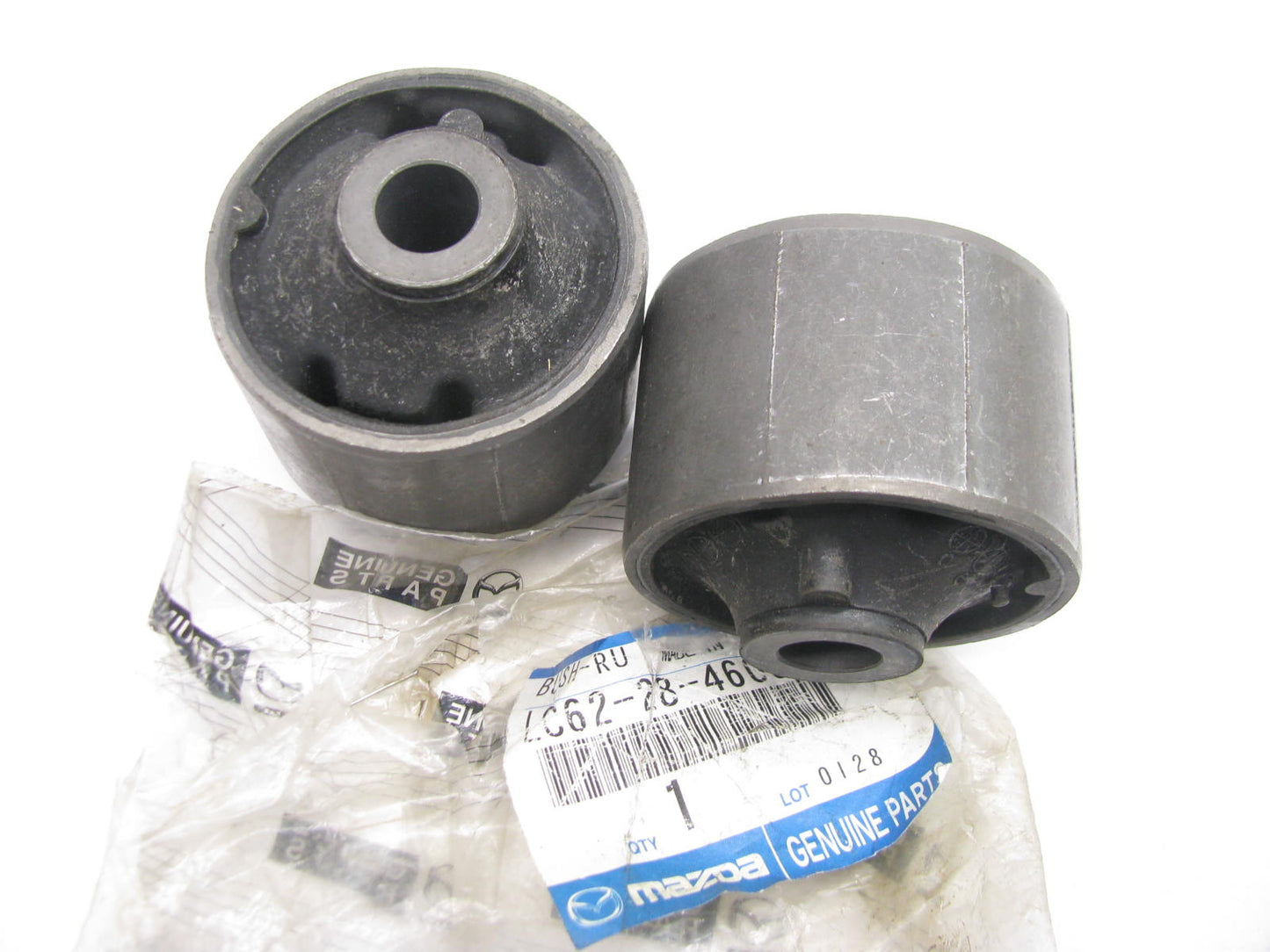 (2) New Genuine OEM Mazda Rear Control Arm Bushing For 00-01 MPV LC62-28-460C