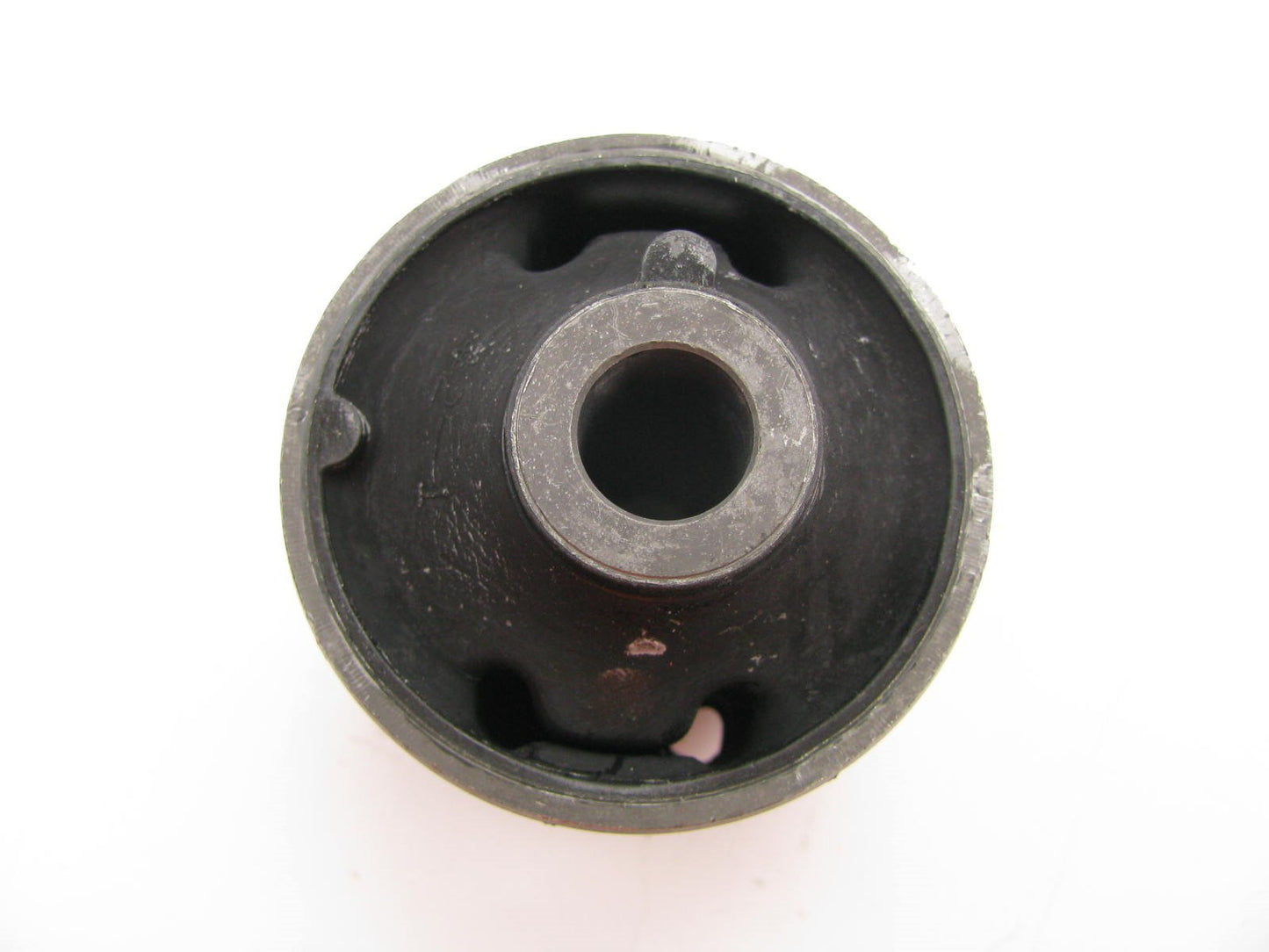 NEW REAR Suspension LOWER Control Arm Bushing OEM For 00-01 Mazda MPV LC6228460C