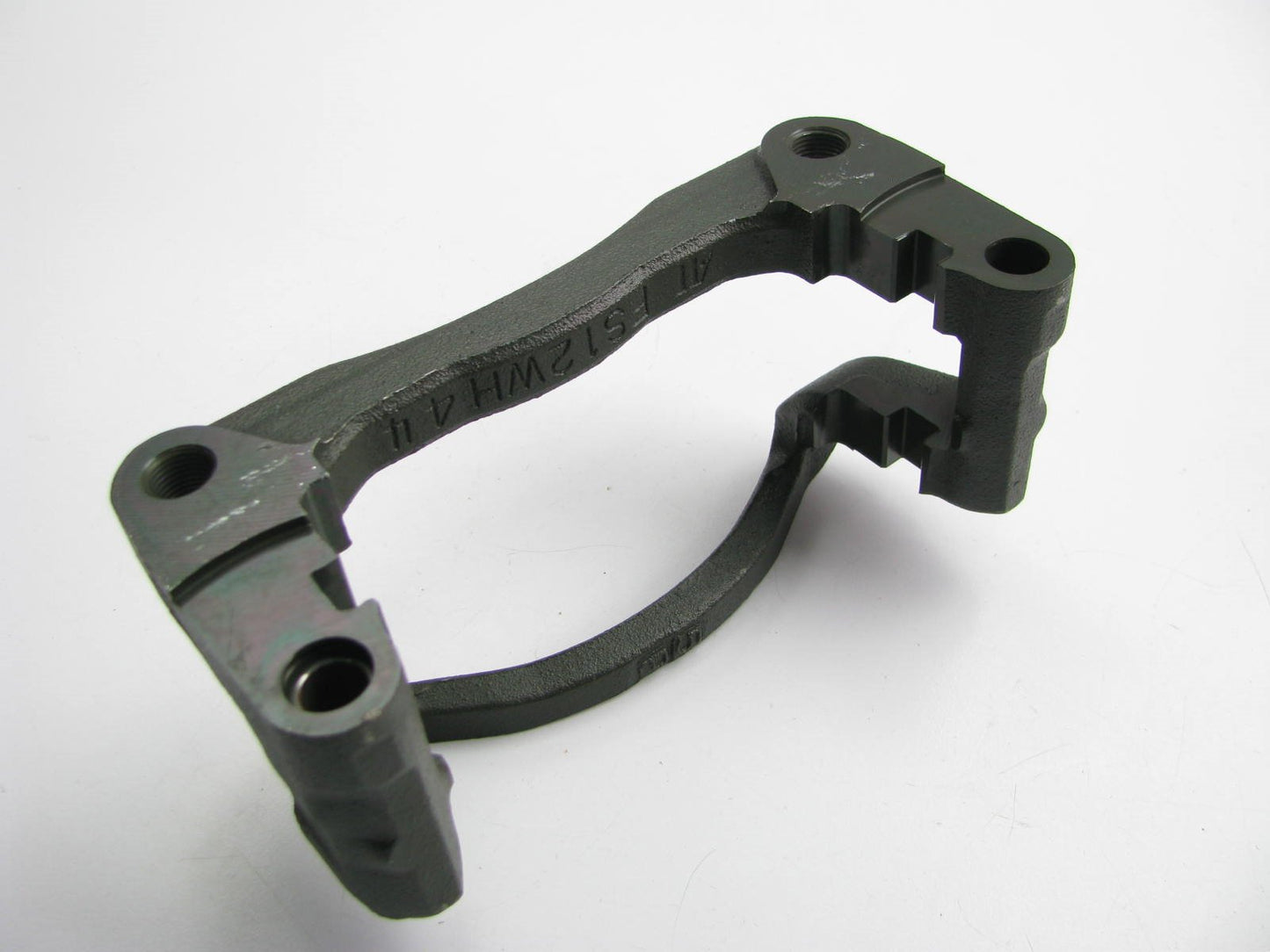 New Front Right Side Disc Brake Caliper Bracket For 2000-06 Mazda MPV LC6233281A