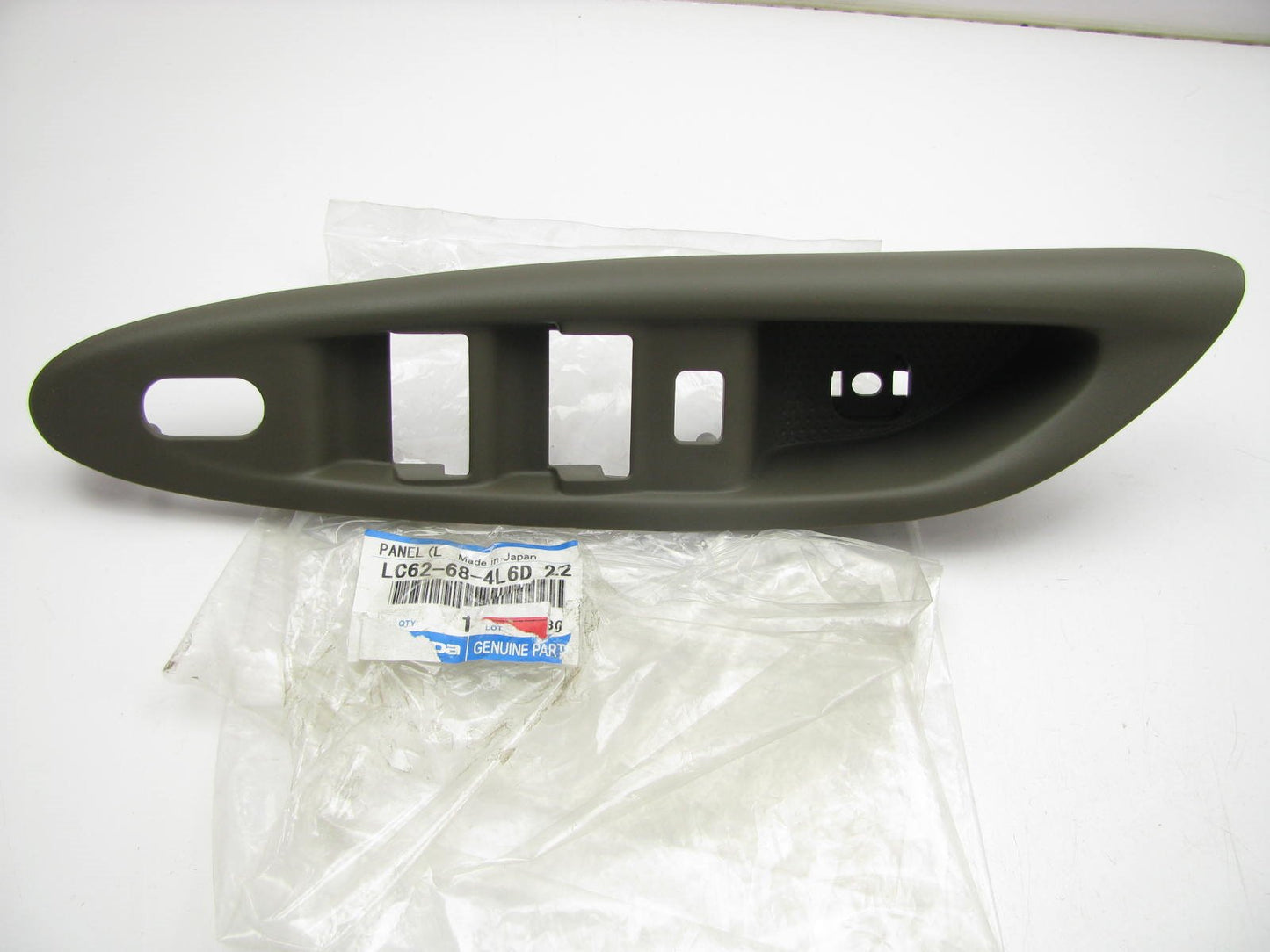 NEW FRONT LEFT Power Window Door Lock Switch Bezel Trim OEM For 02-03 Mazda MPV