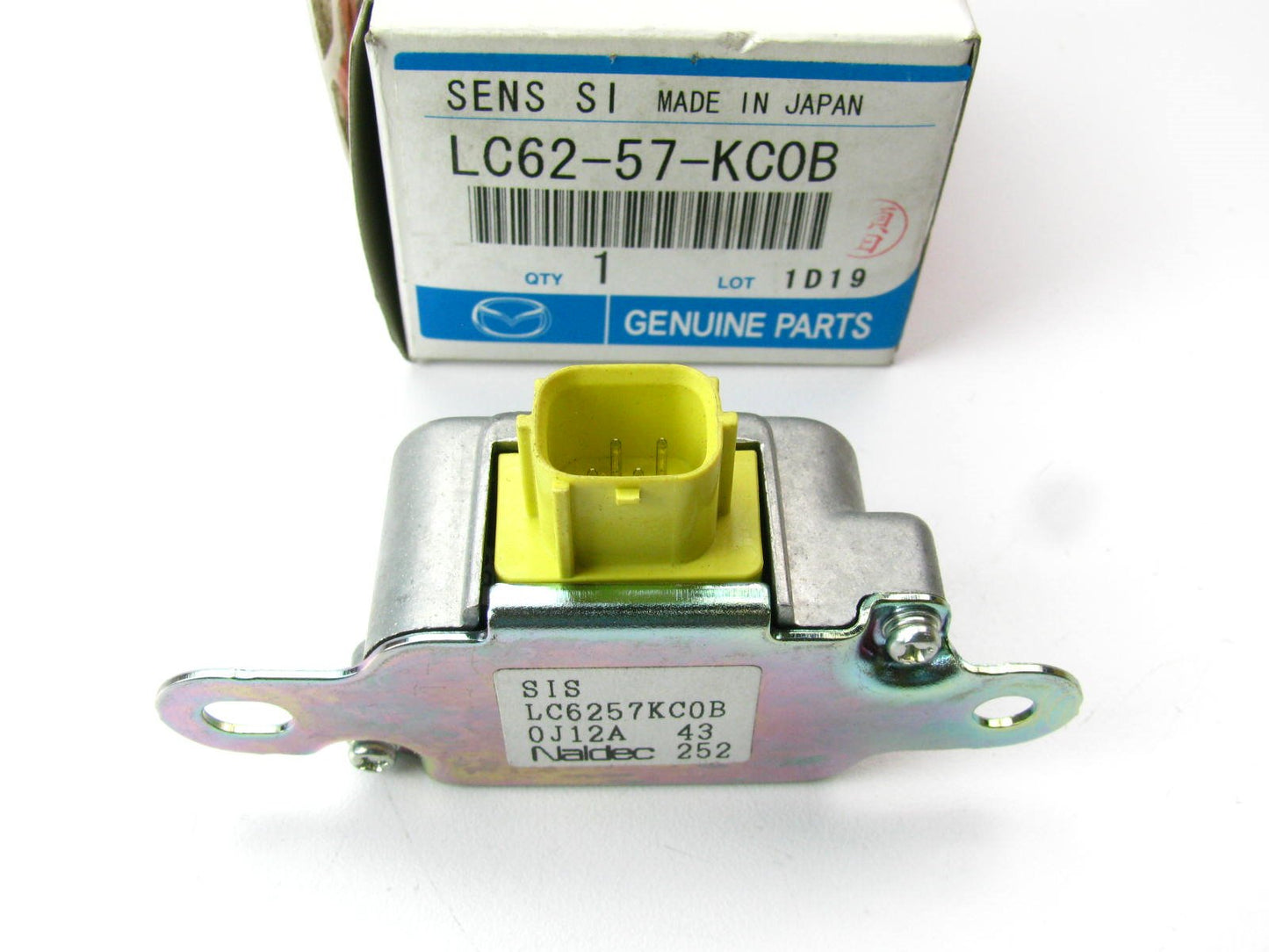 NEW - OEM RIGHT Side SRS Crash Impact Sensor For 2000-03 Mazda MPV LC6257KC0B