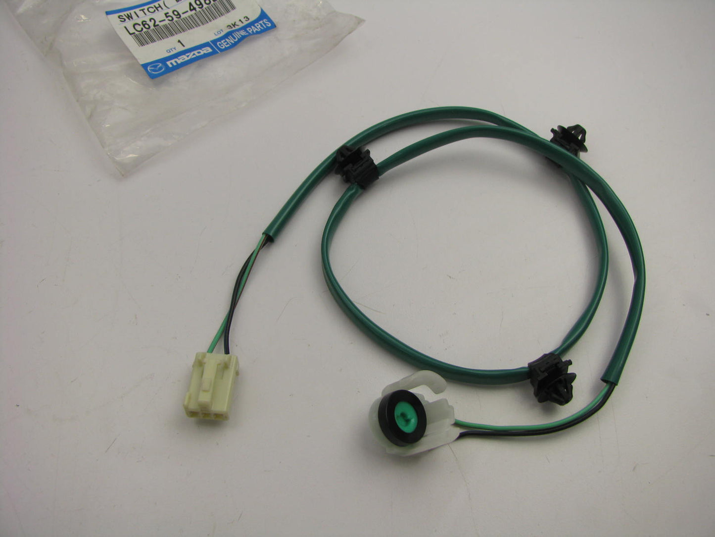 NEW - OEM Mazda LC6259498D Ignition Lock Cylinder Switch 2000-2006 MPV