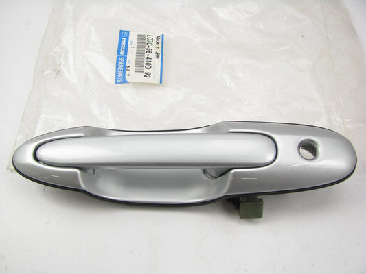 New Genuine OEM Mazda LC7058410D92 FRONT RIGHT Exterior Door Handle 00-01 MPV
