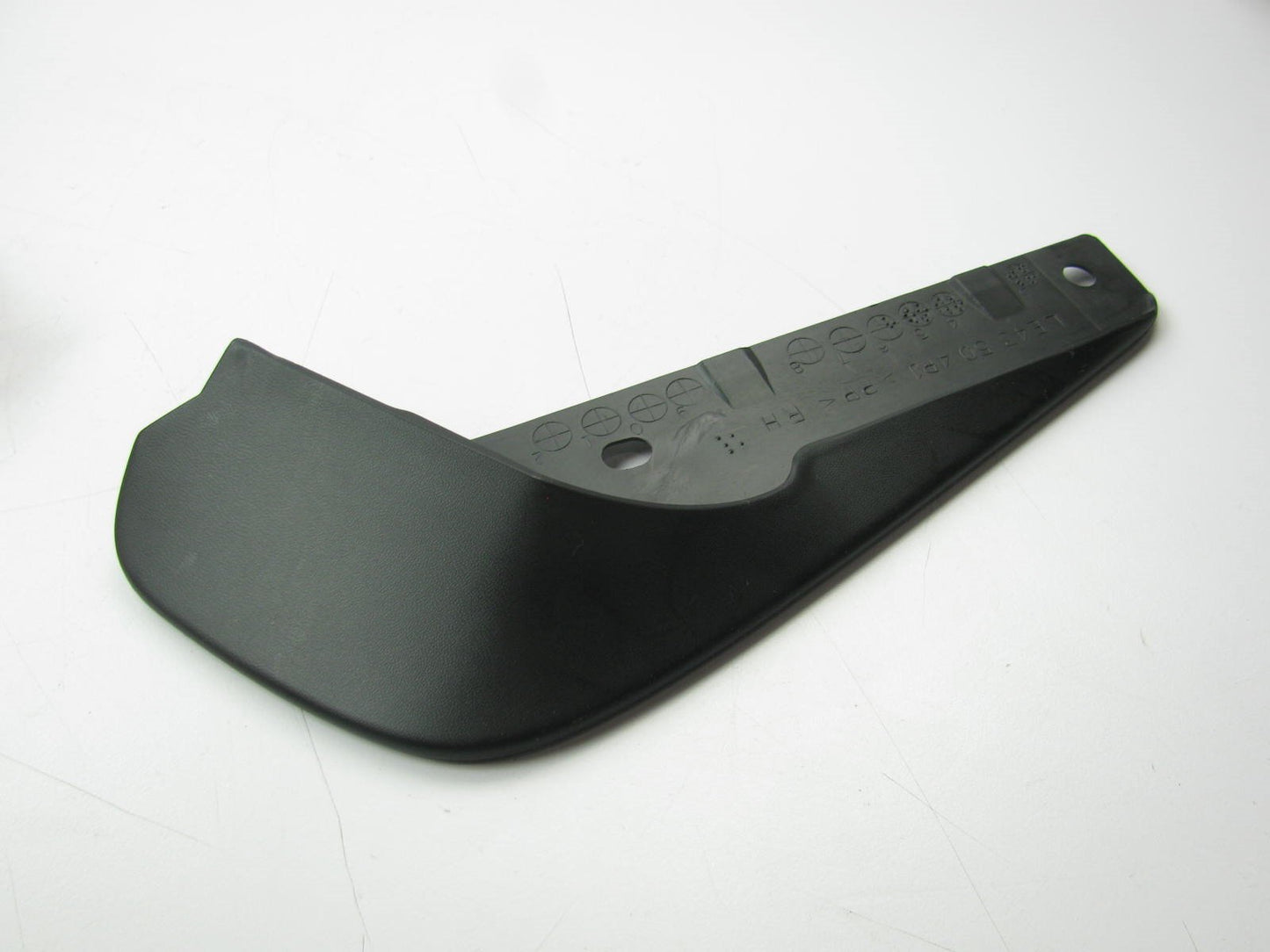 RIGHT Passengers Side Mud Flap Guard OEM For 2004-2006 Mazda MPV LE43504P1B