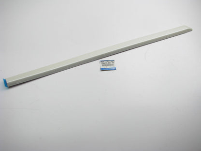 NEW GENUINE Right Side Body Molding Protector Strip OEM For 2004-2006 Mazda MPV
