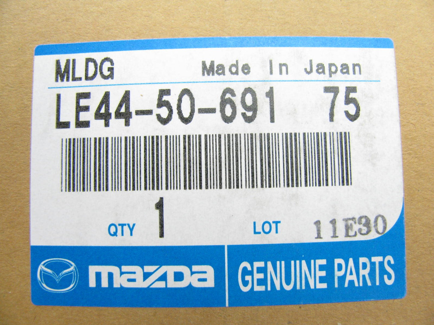 FRONT Left Side RAZOR BLUE Body Moulding Trim For 04-06 Mazda MPV LE445069175