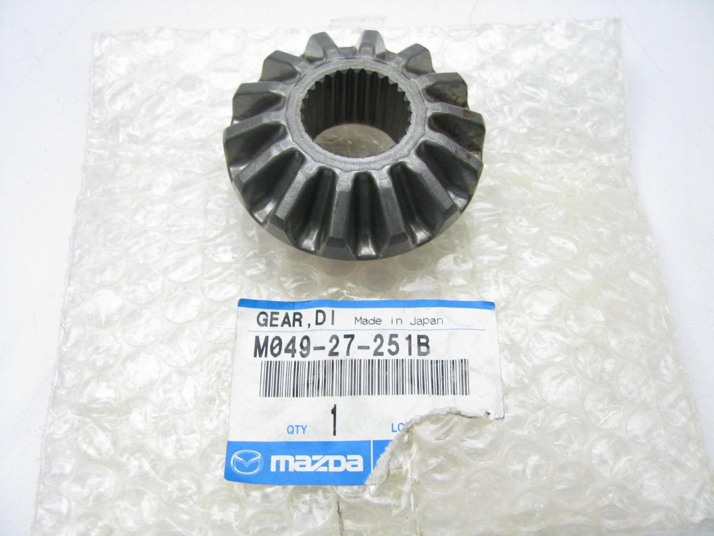 NOS OEM Mazda M04927251B Rear Differential Side Gear For 1987-1993 B2300 Pickup