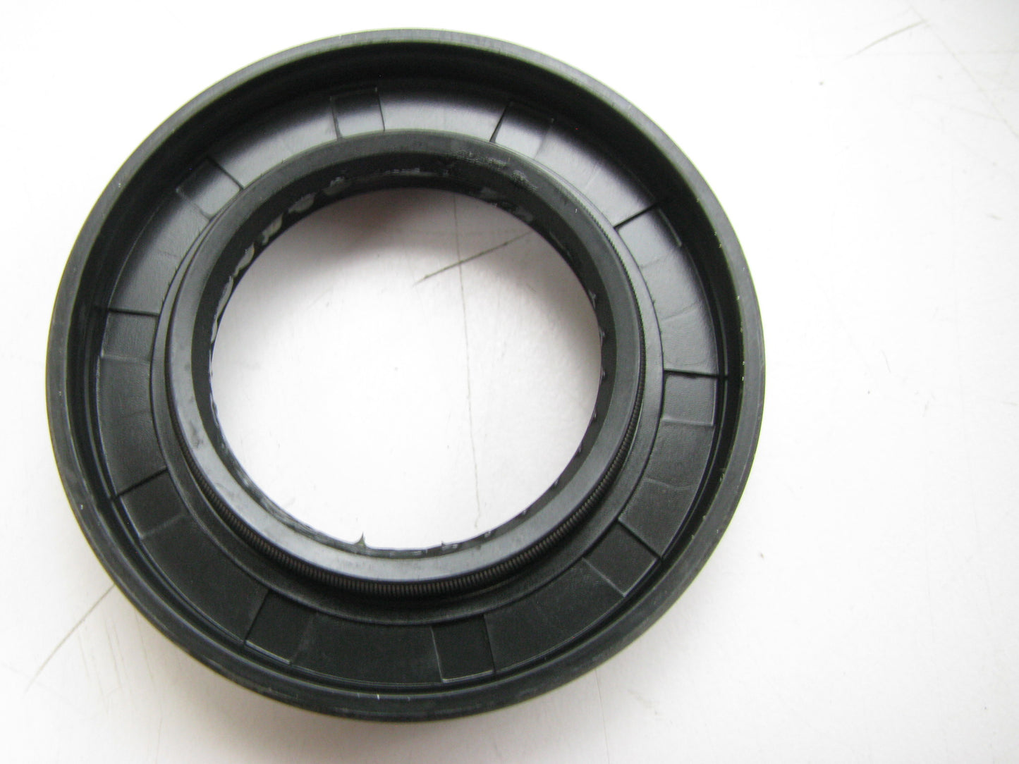 NEW - OEM M05325151 Front Driveshaft Seal For 1988-1989 Mazda 323 4WD