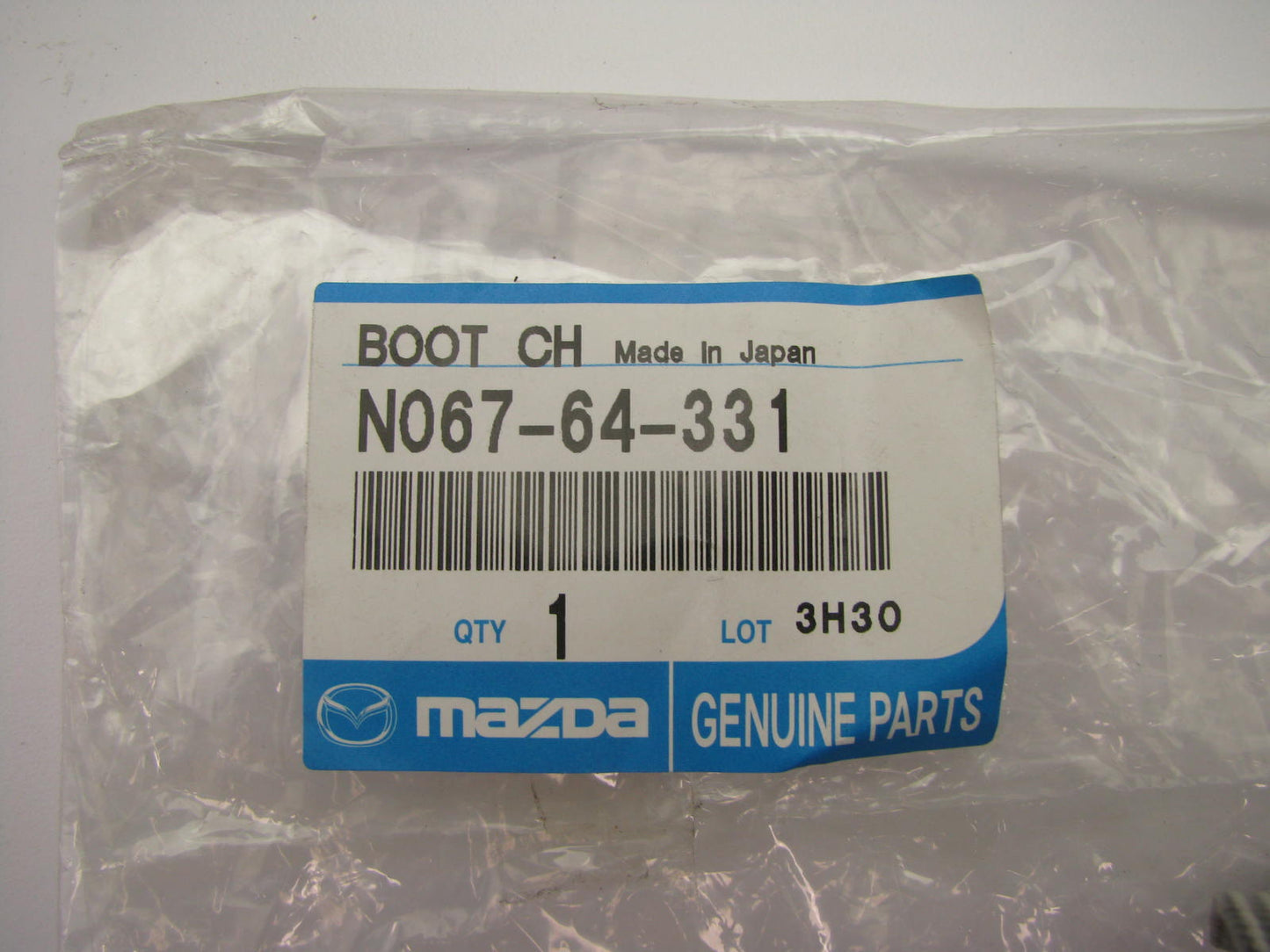 NEW - OEM Mazda N06764331 Manual Transmission Shift Boot 2001-2003 Miata